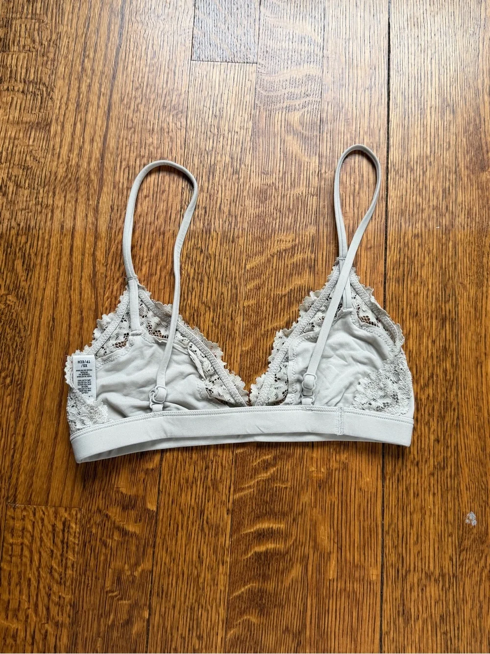 Skims Intimates & Sleepwear | Skims Fits Everybody Lace Triangles Bralette - Picture 2 of 2